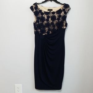 NWT Navy and Nude Dress size 8 Connected a…